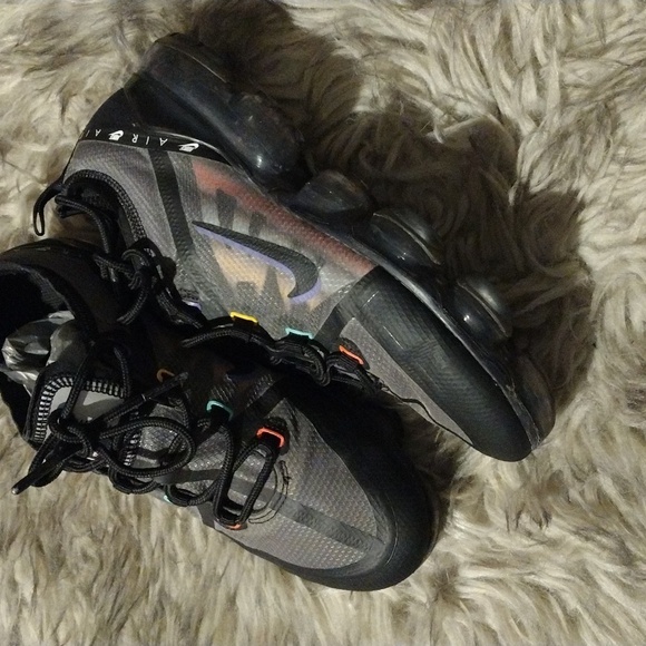 Nike Air VaporMax 2019 The Windbreakers - Picture 4 of 7